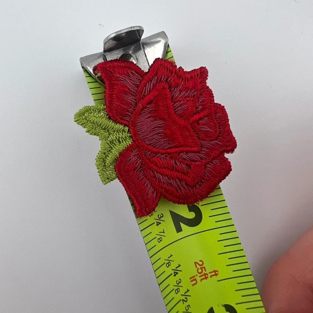 Red Rose Embroidered Patch‎ Applique Sew On Floral Embroidery Craft Patch